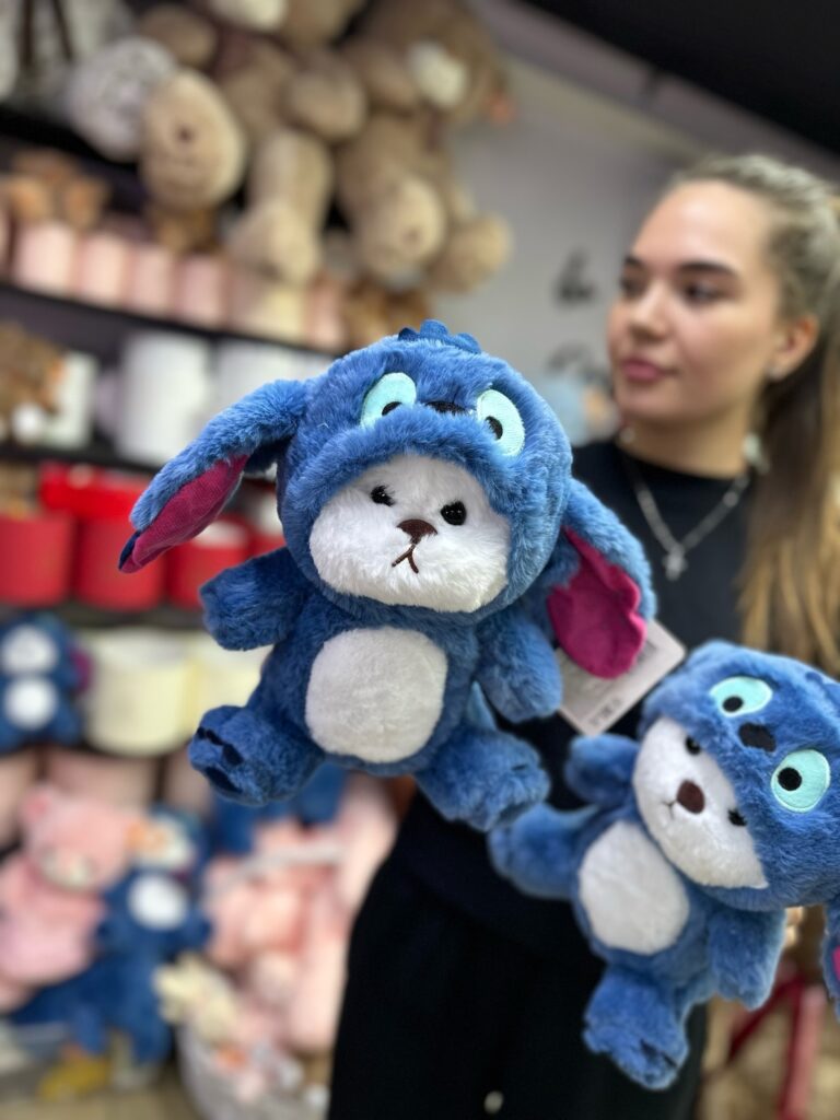 Мягкая игрушка Медведь синий в костюме Стича